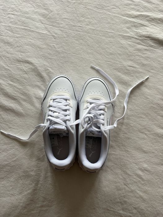 Sapatilhas Puma Carina Lift Branco e Rosa Tam. 35.5 Novas com Caixa