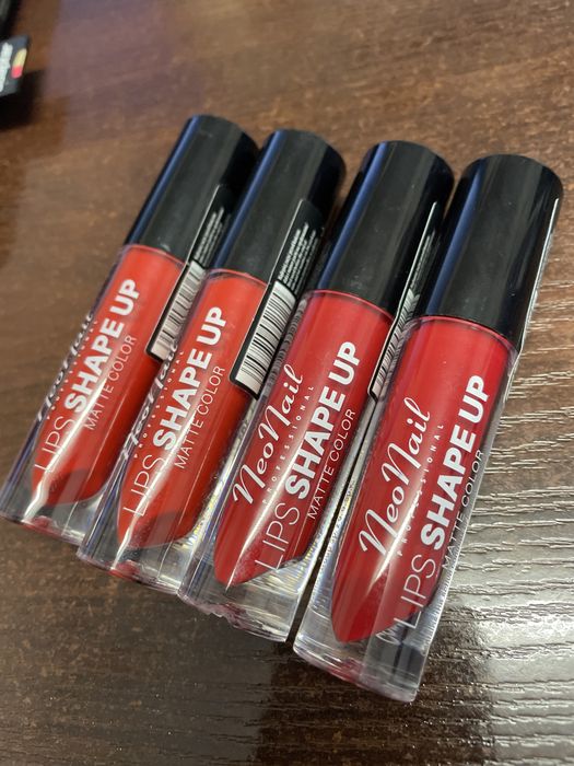 LIPS SHAPE Up matte  Color Matowa pomadka  NEONAIL w plynie 4szt