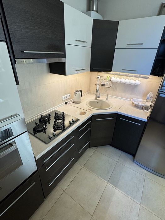 ЦЕНТР продам 3кімнатну квартиру 64 м² вул. Воскресенська