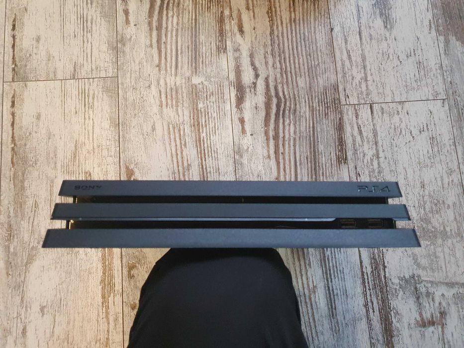 Sony PlayStation 4 Pro 1 Tb