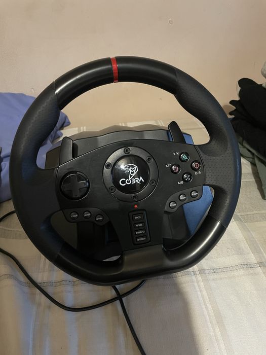 Ps4 z kierownicą cobra 900* i z grami