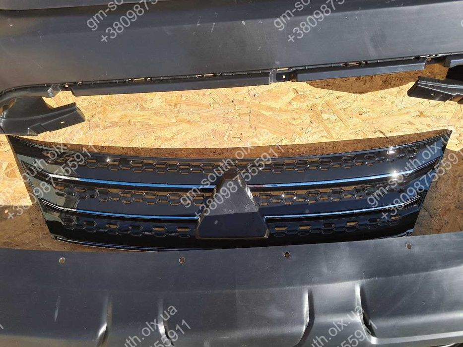 Mitsubishi Outlander IV 4 Бампер Передний Решетка Радиатора 2022-2025