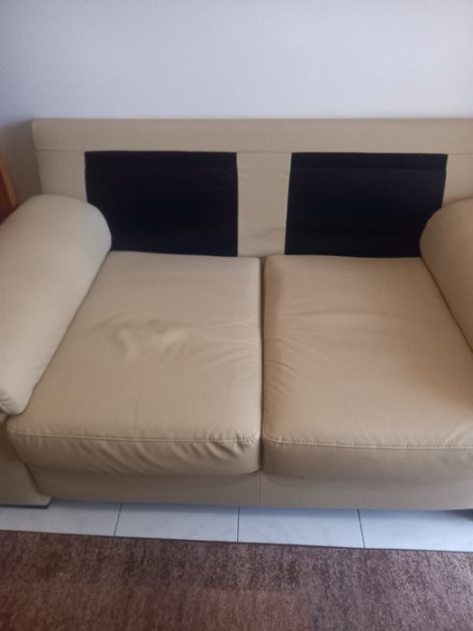 sofá 2 lugares  beige