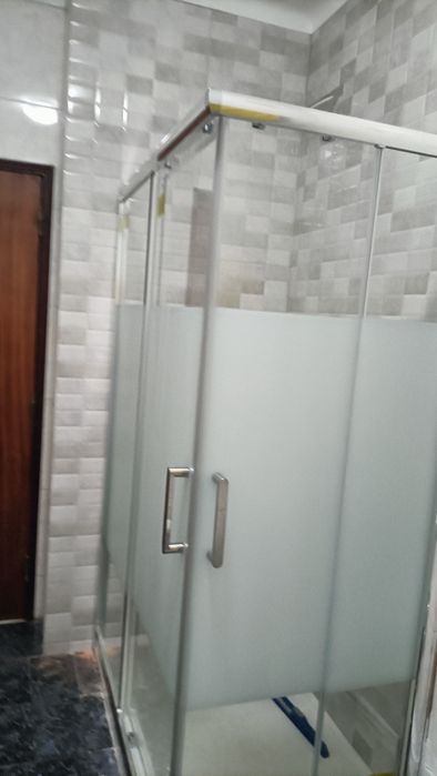 Presto serviços de Canalizador