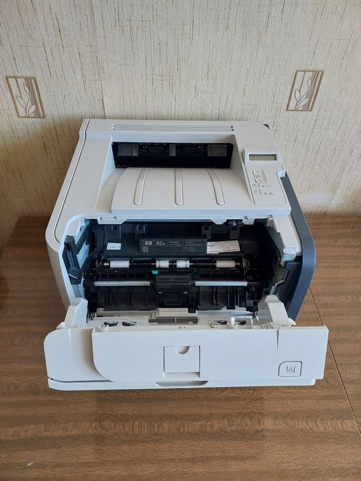 Принтер лазерный HP 2055