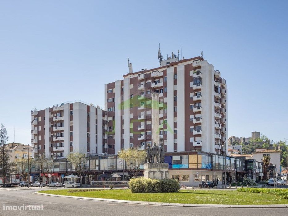 T4 com garagem no centro de Leiria (Maringá) — Leiria, Pousos, Barreira E Cortes, Leiria