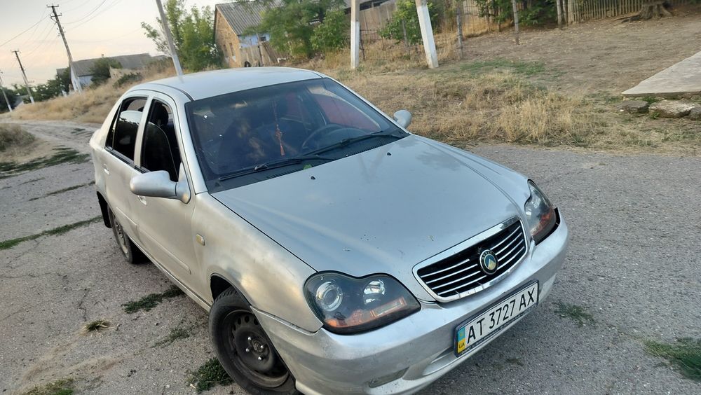 Продаю geely ck2