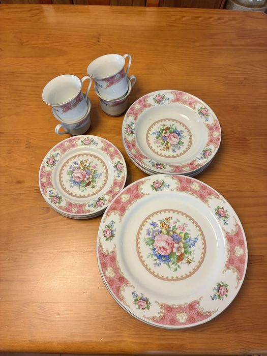 Serviço de Jantar 16 peças