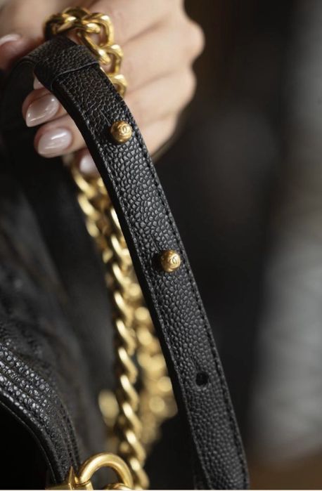 Продам сумку Chanel