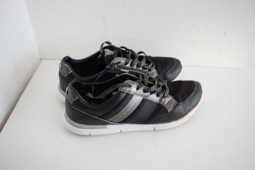 Tommy Hilfiger czarne buty sneakersy silver 39