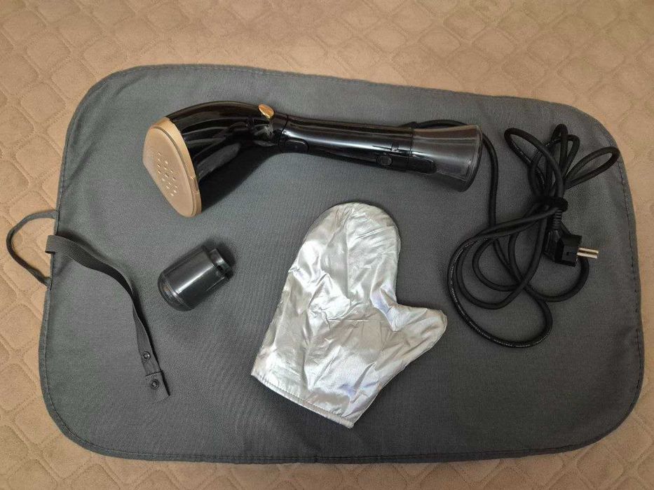 Ручний відпарювач PHILIPS STH7060