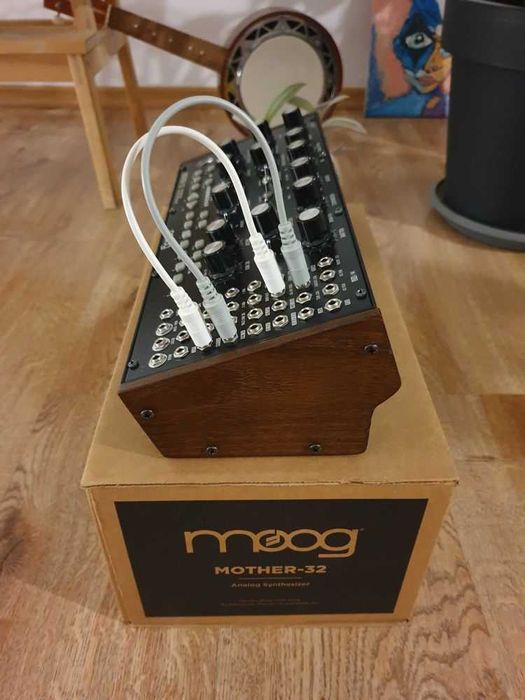 Sprzedam syntezator Moog mother-32