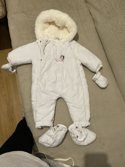 Зимовий комбінезон