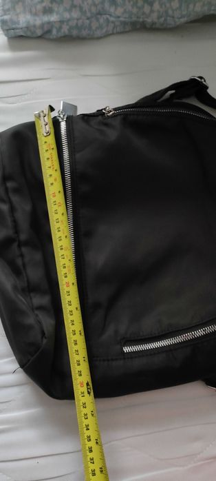 Czarny plecak damski