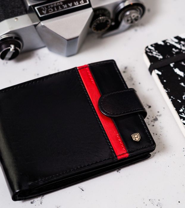 skórzany portfel męski z ozdobnym paskiem - rovicky