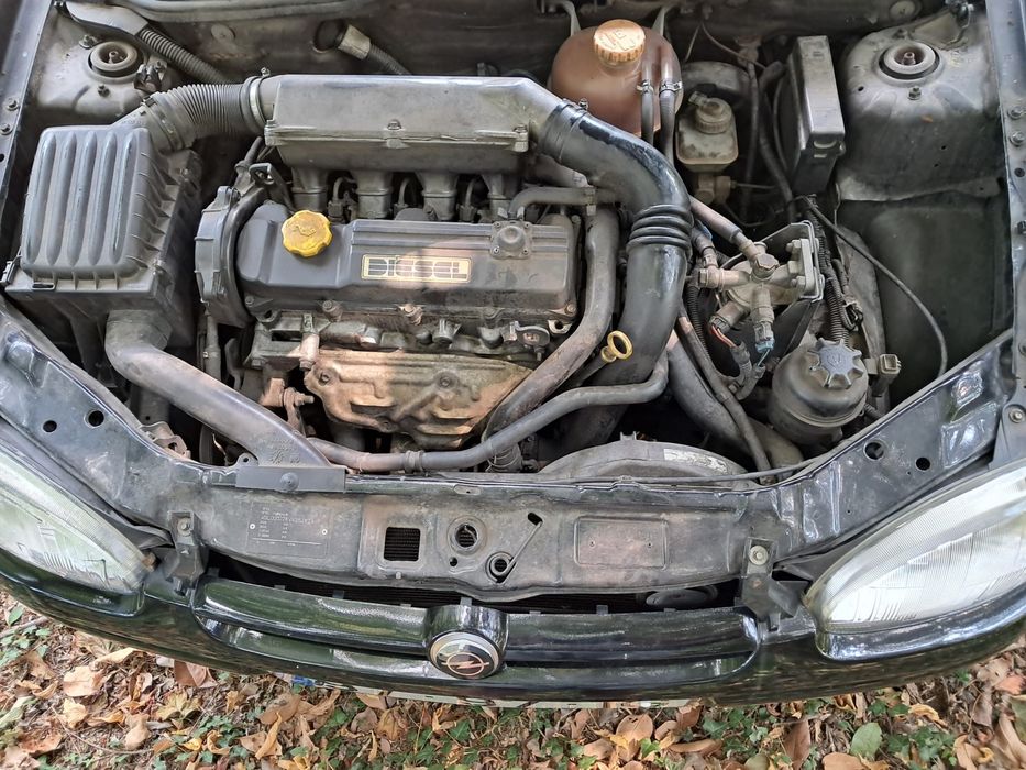 Vendo opel corsa 1.5- td muito iconomico