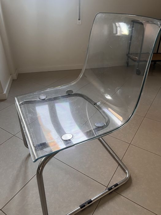 Mesa de refeições extensivel + 4 cadeiras
