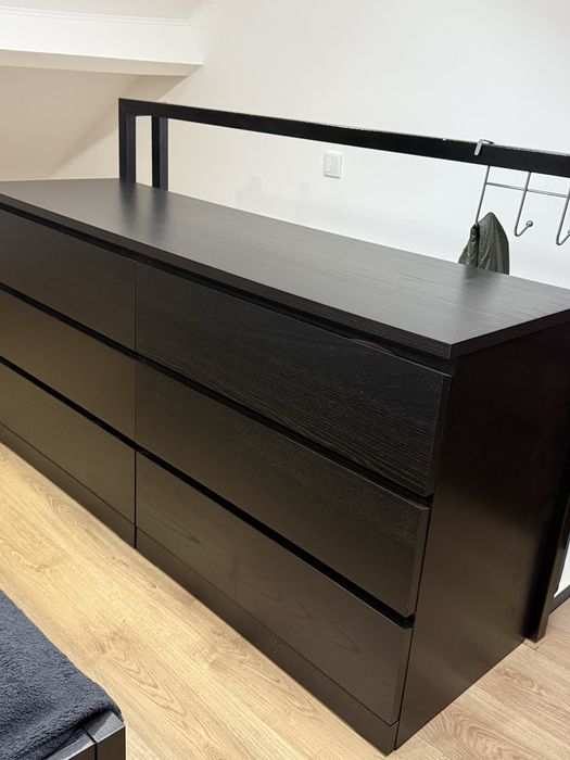 Malm Comoda / 6 gavetas / preto