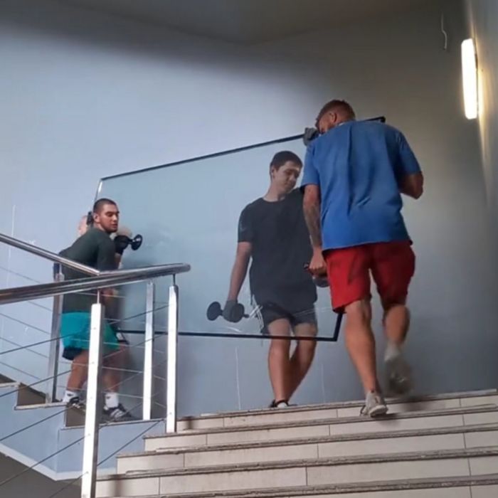 Вантажники Київ . Услуги грузчиков