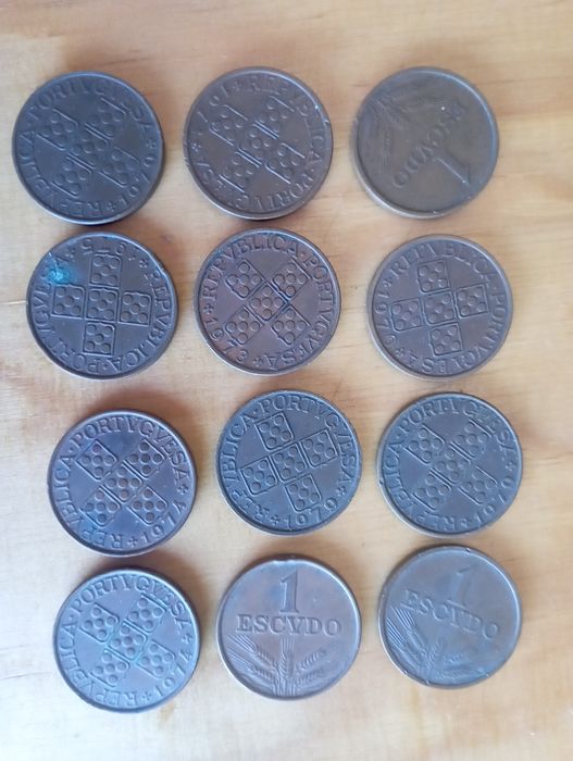 Vendo coleção de moedas de escudo