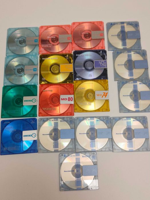 MD MiniDisk SONY. DAISO. SAEHAN. Sanny Techs.