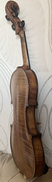 Скрипка Ціла 4/4 з вишуканою Фурнітурой та чудовим звуком !