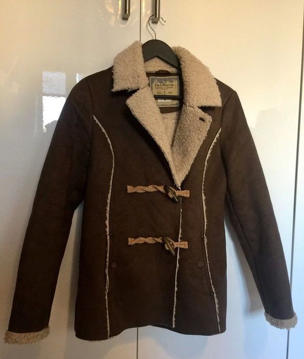 Piękny zimowy kozuszek