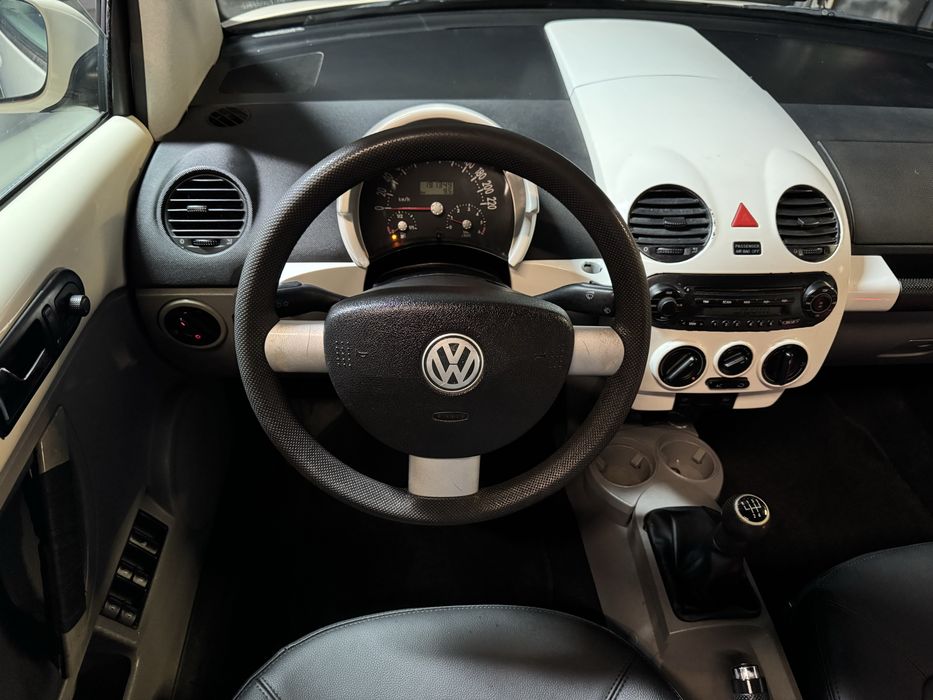 VW New Bettle Cabriolet- Apenas 190 milkm - Nacional