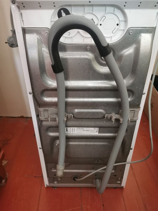 Пралка Еlectrolux EW6T5061U