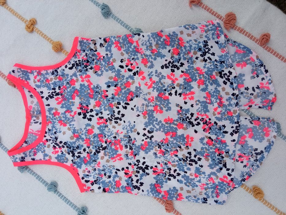 Bluzeczka szyfon zwiewna St.Bernard r.104/110