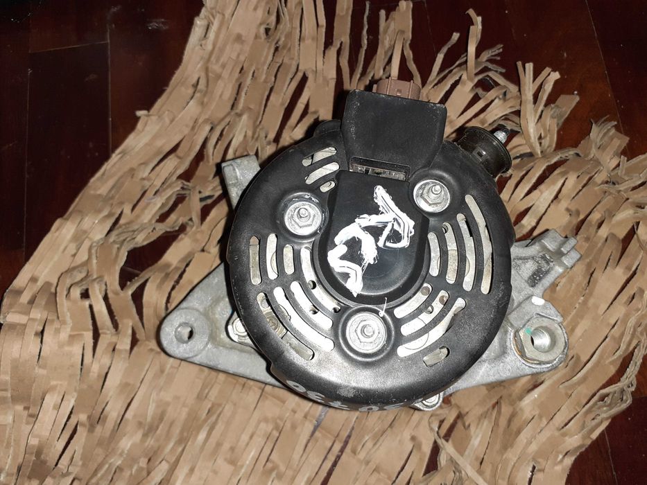 Alternador toyota yaris 1.0