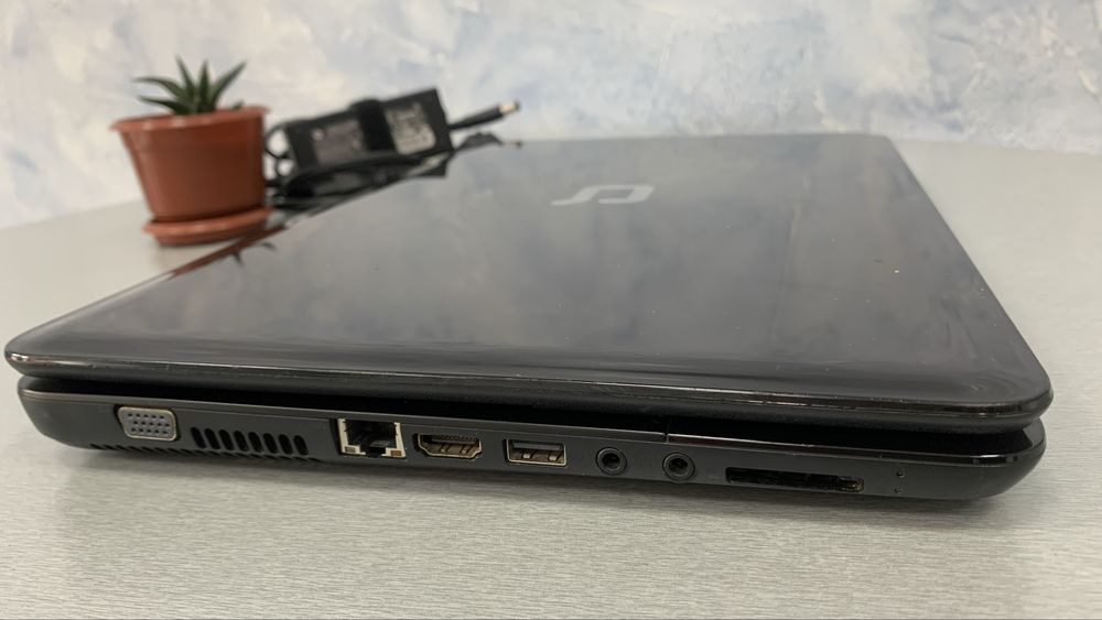 Ноутбук HP Compaq CQ58 (AMD E1 / 2GB RAM / 320GB HDD)