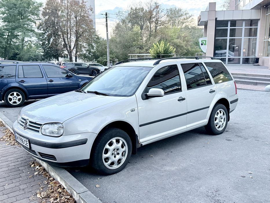 Volkswagen golf 4