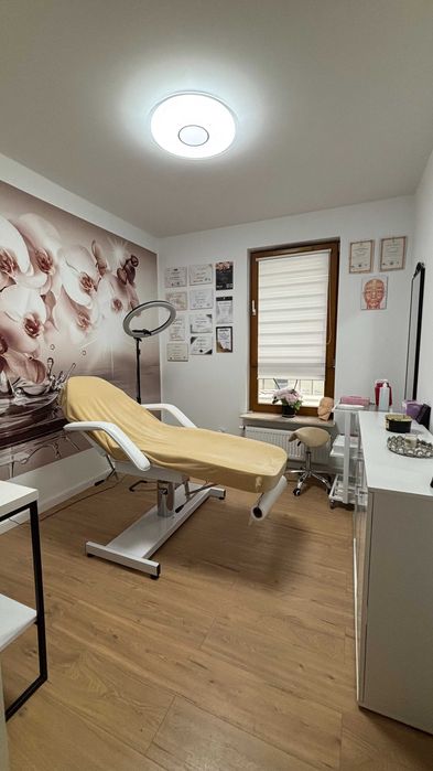 Podnajmę gabinet w lokalu usługowym