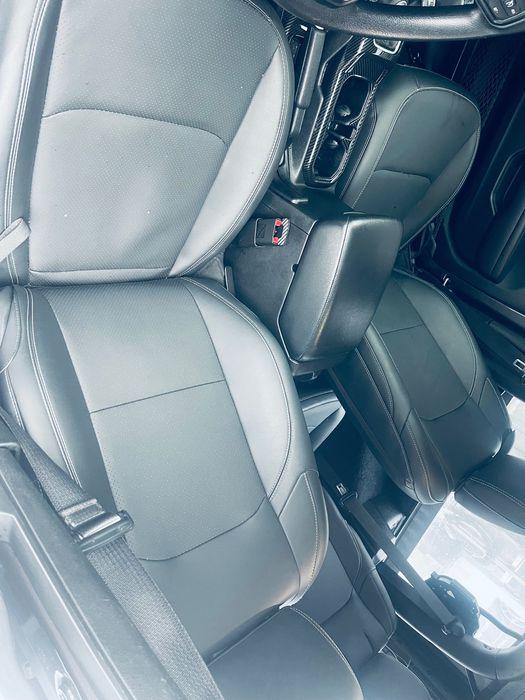 Jeep Wrangler идеальное состояние не крашен!