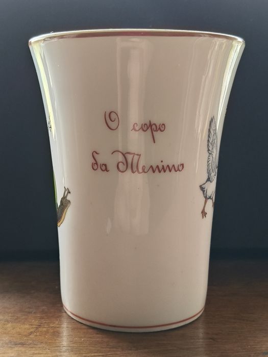 Caneca infantil Vista Alegre "O Copo do Menino"