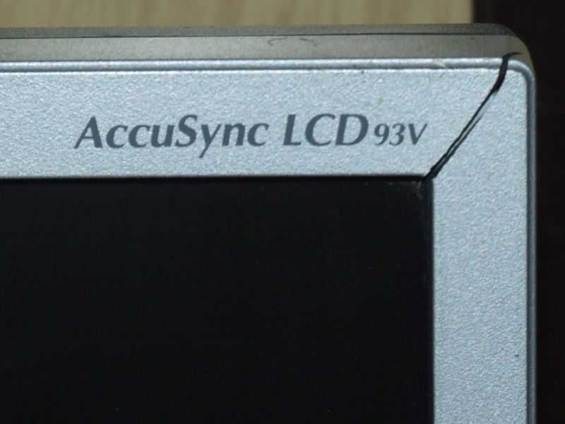 Monitor LCD NEC AccuSync 93V 19''
