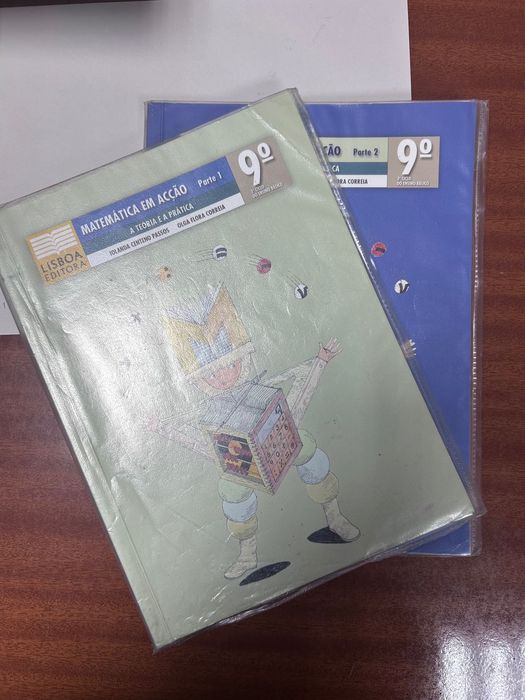 livros escolares usados