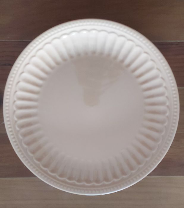 Conjunto de pratos rasos