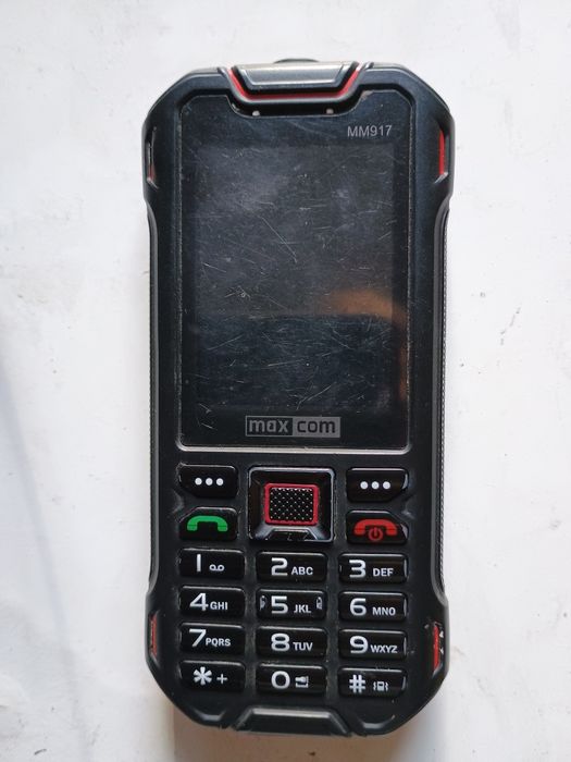 Telefon MAX COM MM917 pancerny