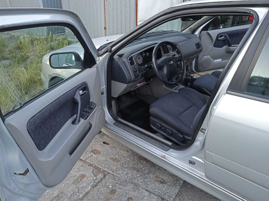 Nissan Primera P11 lift