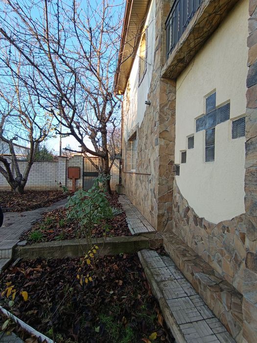 Сдам дом в первом Совиньоне, двухэтажный, с ремонтом!