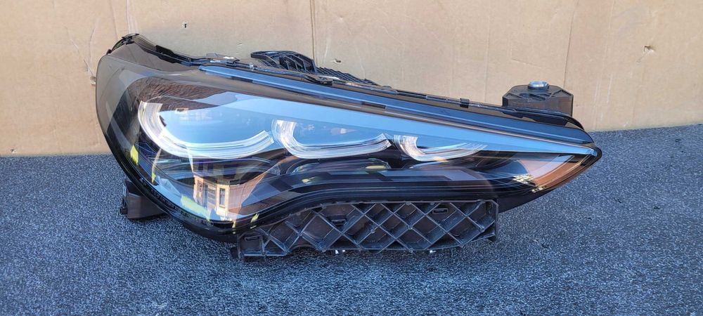 Alfa Romeo Stelvio 949 Фары (фара левая правая)