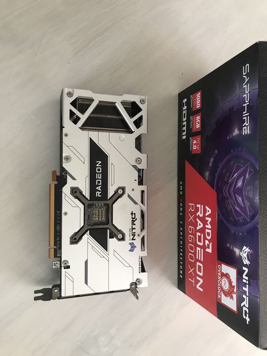 AMD Radeon RX6600XT sapphire nitro+