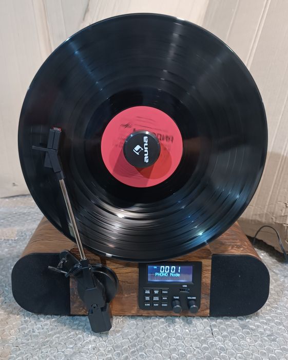 Програвач вінілу Auna Verticalo SE DAB, BT, USB, FM