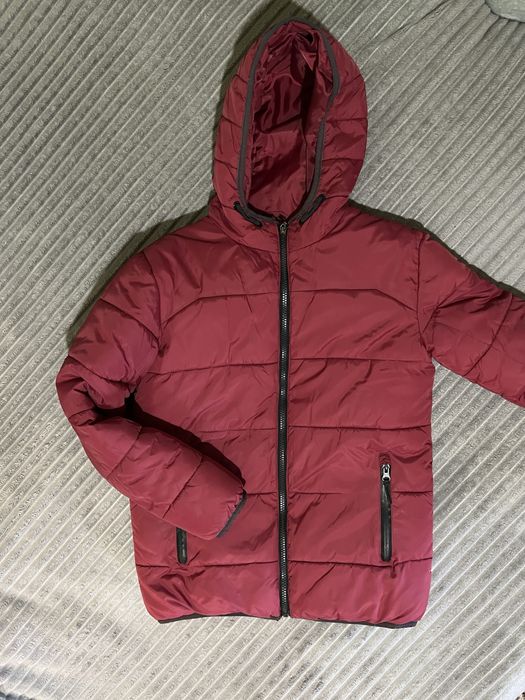 Зимова куртка тепла