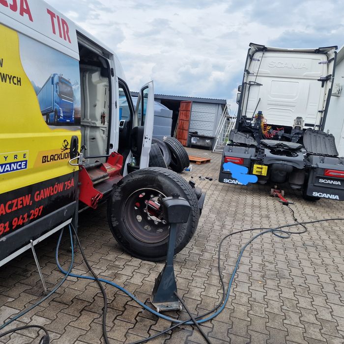 Mobilna wulkanizacja ciężarowych TIR osobowych mobilna mechanika dowóz