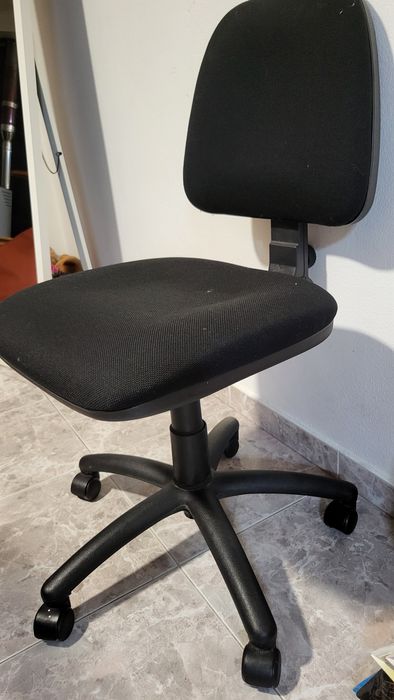 2 Cadeiras escritório