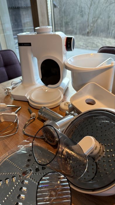 Robot planetarny Bosch Mum 2