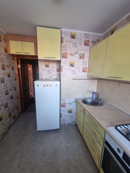 Продам видову велику 1 ком. Квартиру в центрі Хортицького району